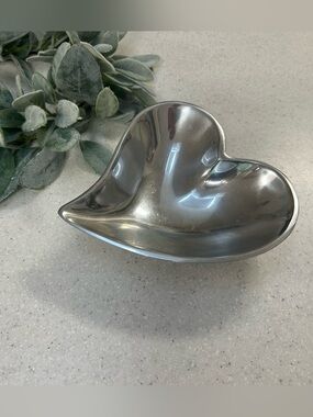 Mariposa Small Heart Bowl